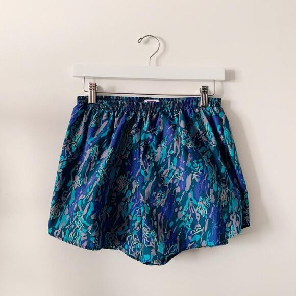 Moving-comfort Pants - Vintage 80s Moving Comfort Abstract Floral Nylon Shorts Size L